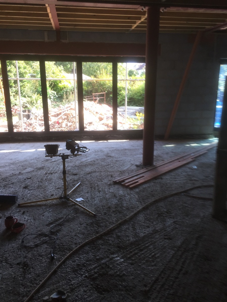Builder: Image 16